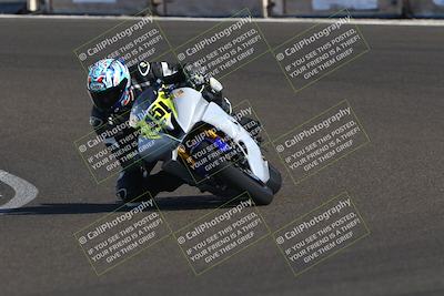 media/Oct-12-2025-CRA (Sun) [[e621380112]]/Races/Race 12/
